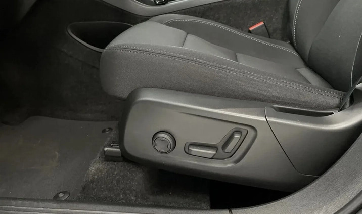 Volvo XC 40 cena 138000 przebieg: 37000, rok produkcji 2022 z Czerwionka-Leszczyny małe 46